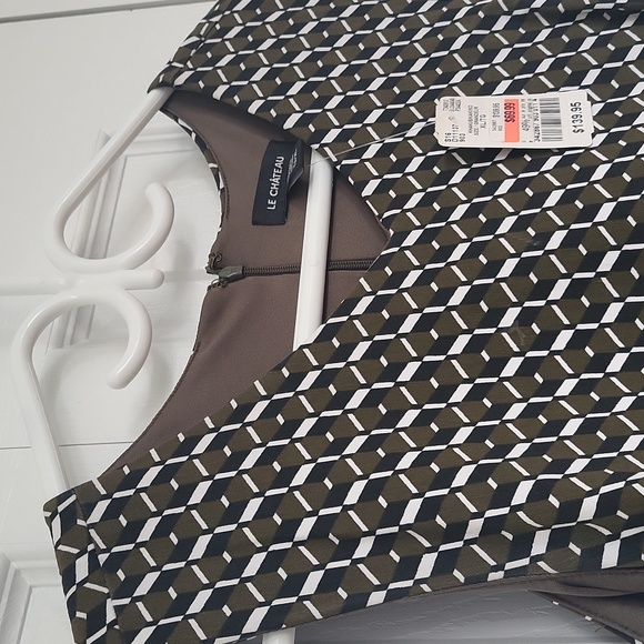 Le Chateau dress XL - Picture 7 of 9